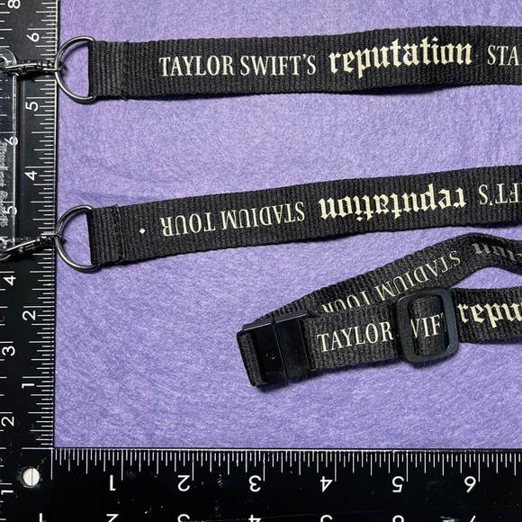 Taylor Swift reputation stadium tour lanyard - Picture 7 of 7